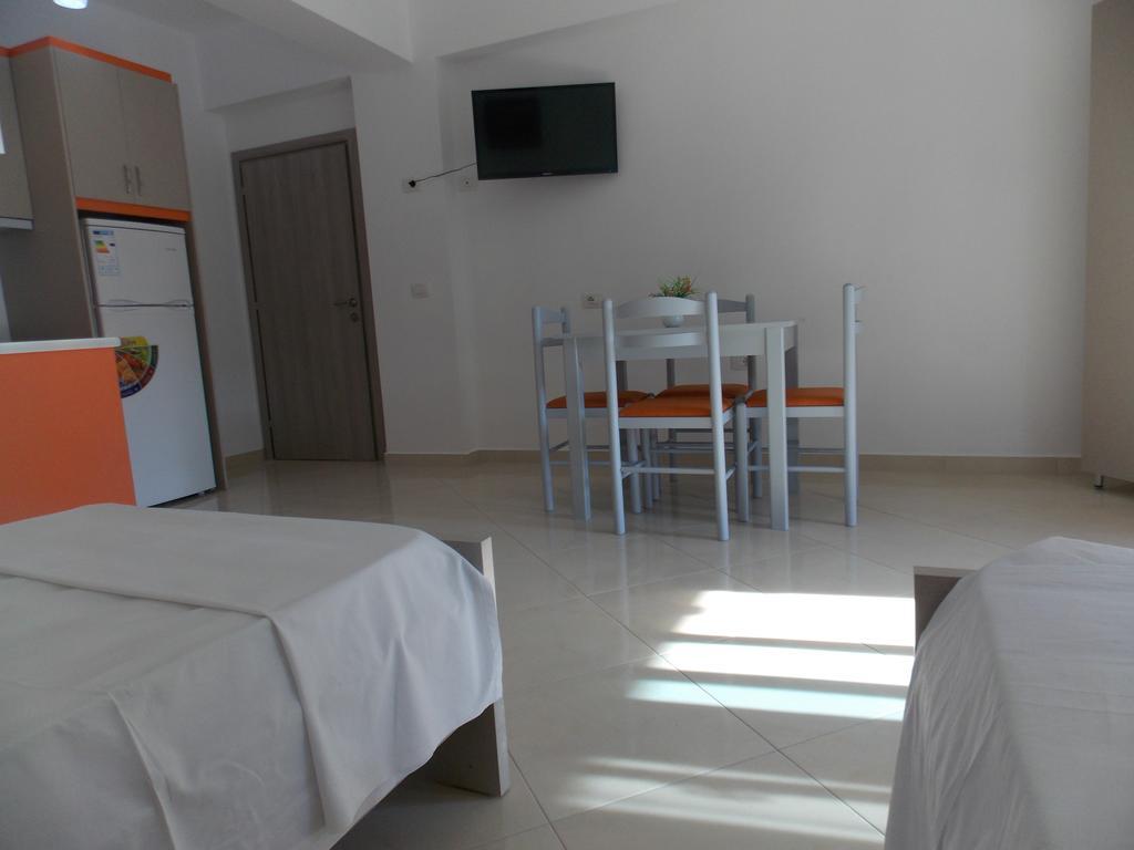Guest House Vila Bega Sarande Ngoại thất bức ảnh
