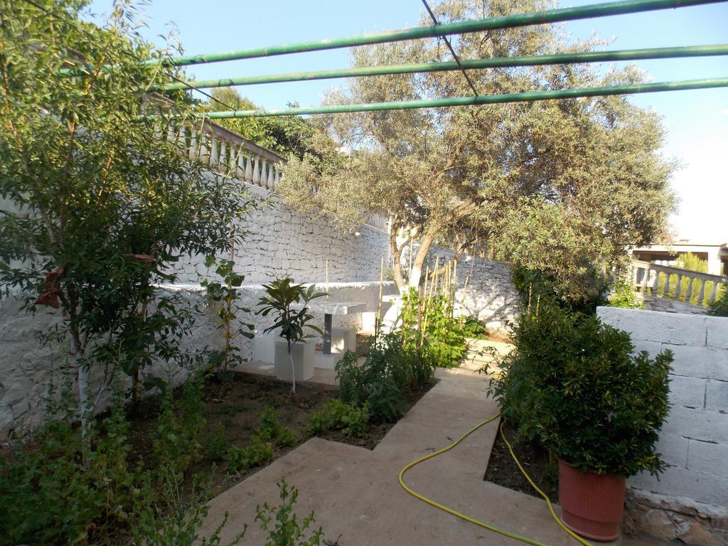 Guest House Vila Bega Sarande Ngoại thất bức ảnh
